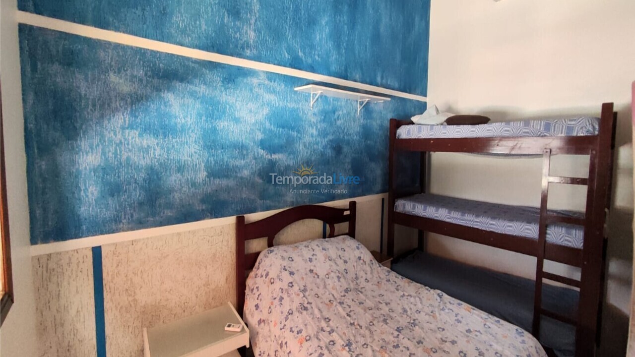 Casa para aluguel de temporada em Ubatuba (Lagoinha)