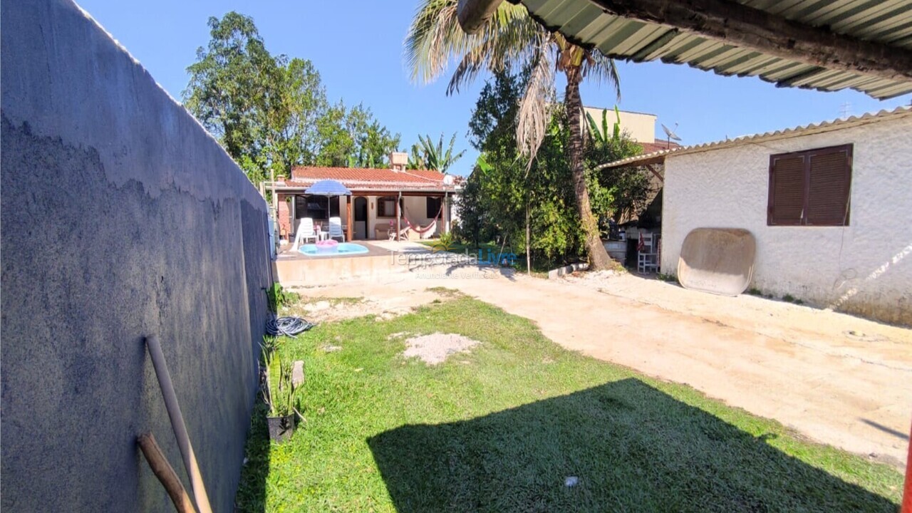 Casa para aluguel de temporada em Ubatuba (Lagoinha)