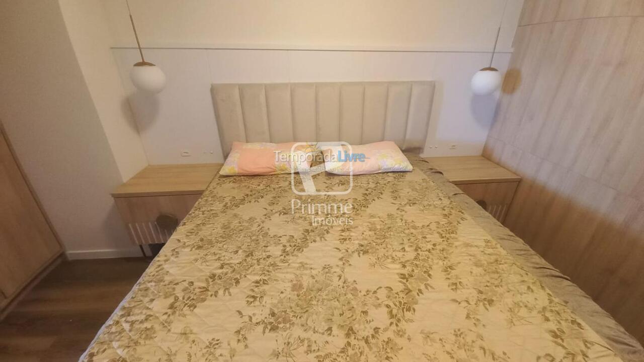 Apartamento para aluguel de temporada em Balneário Camboriú (Centro)