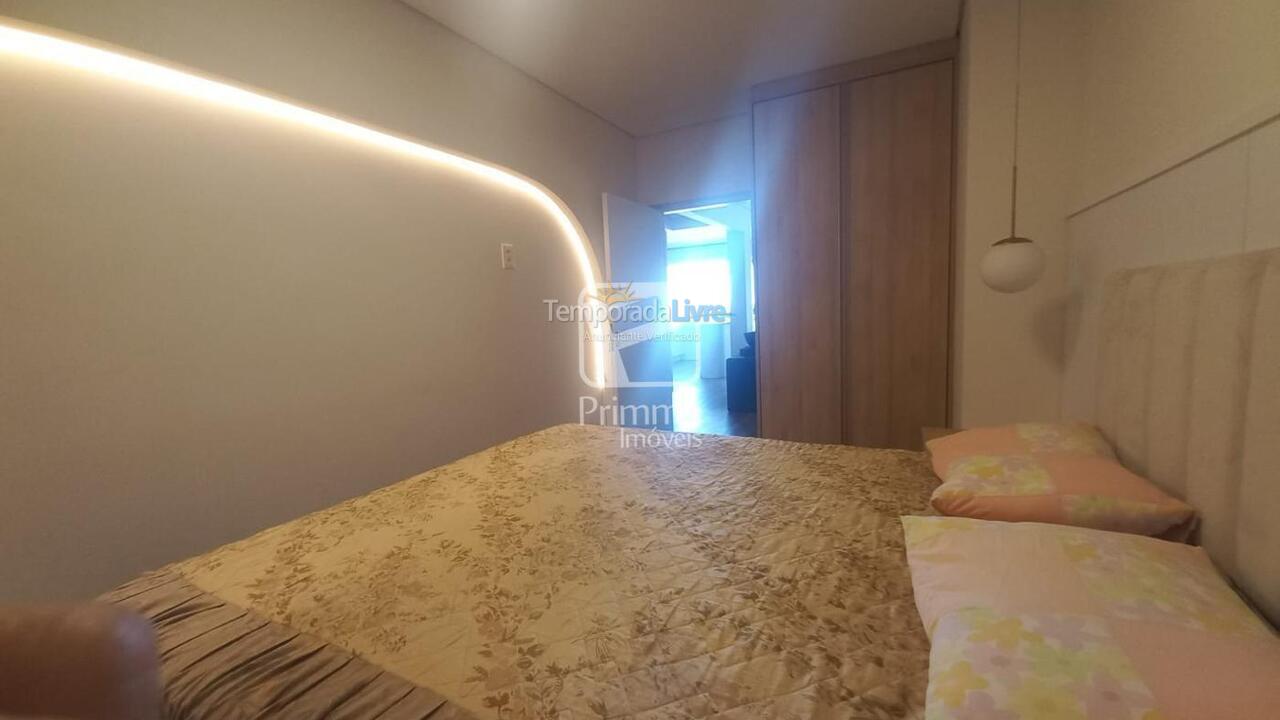 Apartamento para aluguel de temporada em Balneário Camboriú (Centro)