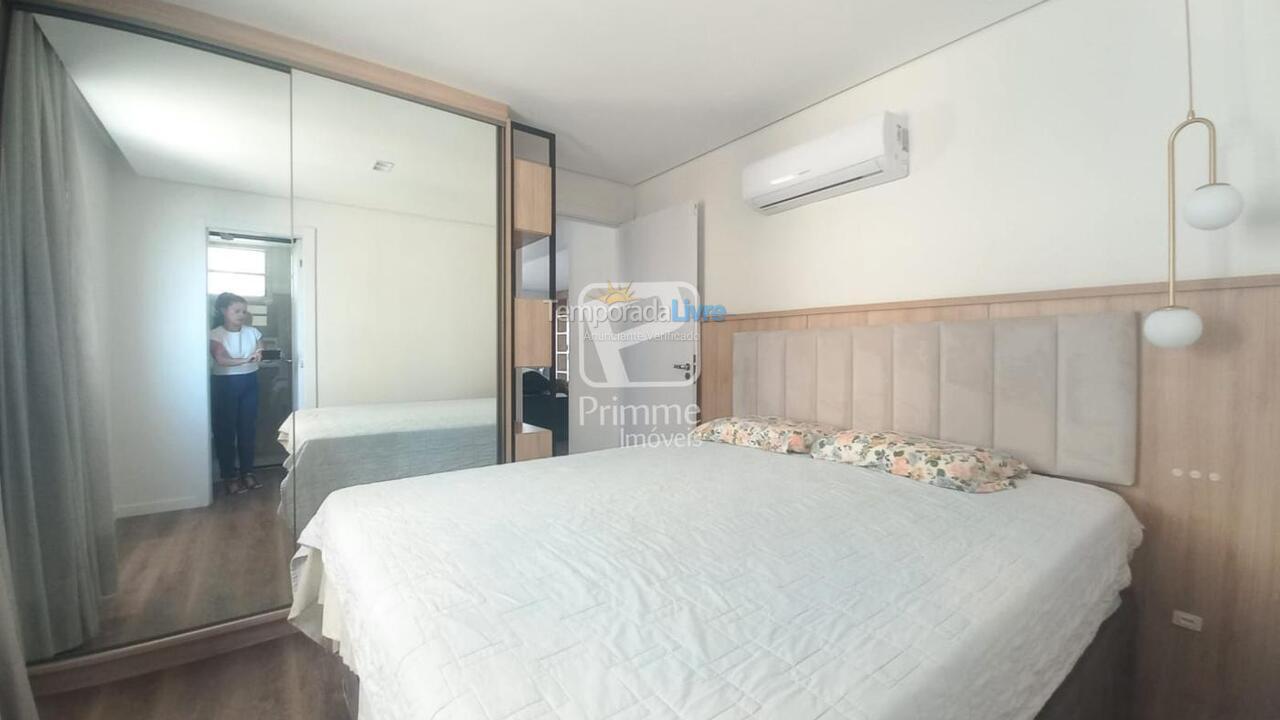 Apartamento para aluguel de temporada em Balneário Camboriú (Centro)