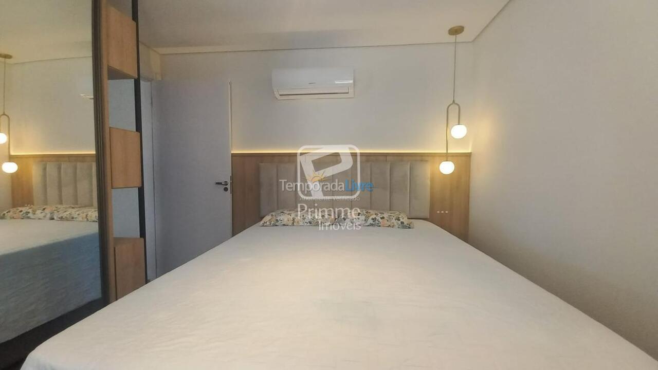 Apartamento para aluguel de temporada em Balneário Camboriú (Centro)