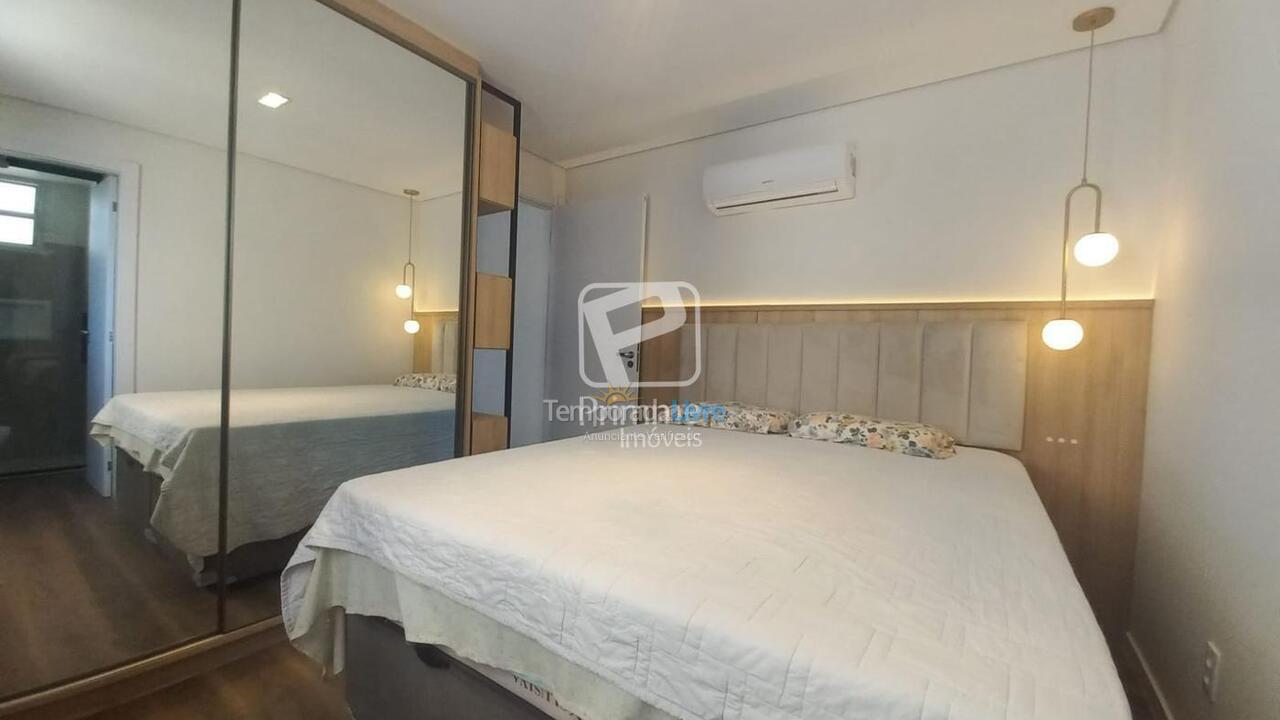 Apartamento para aluguel de temporada em Balneário Camboriú (Centro)