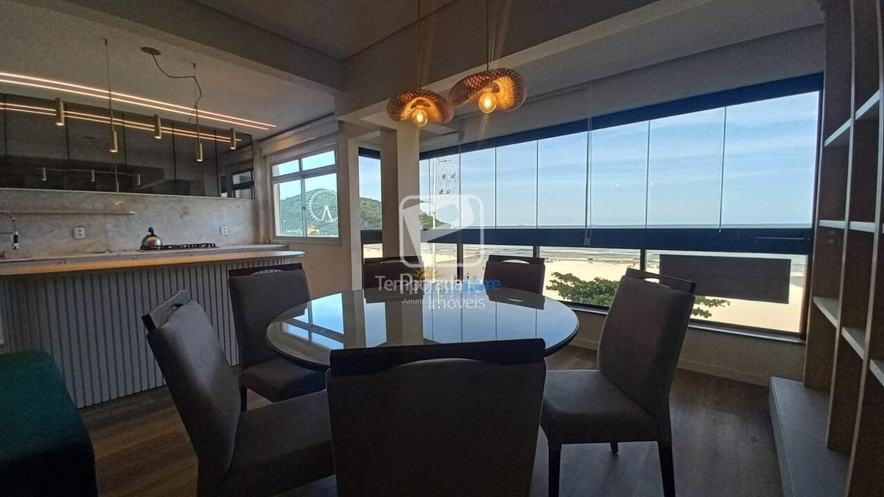 Apartamento para aluguel de temporada em Balneário Camboriú (Centro)