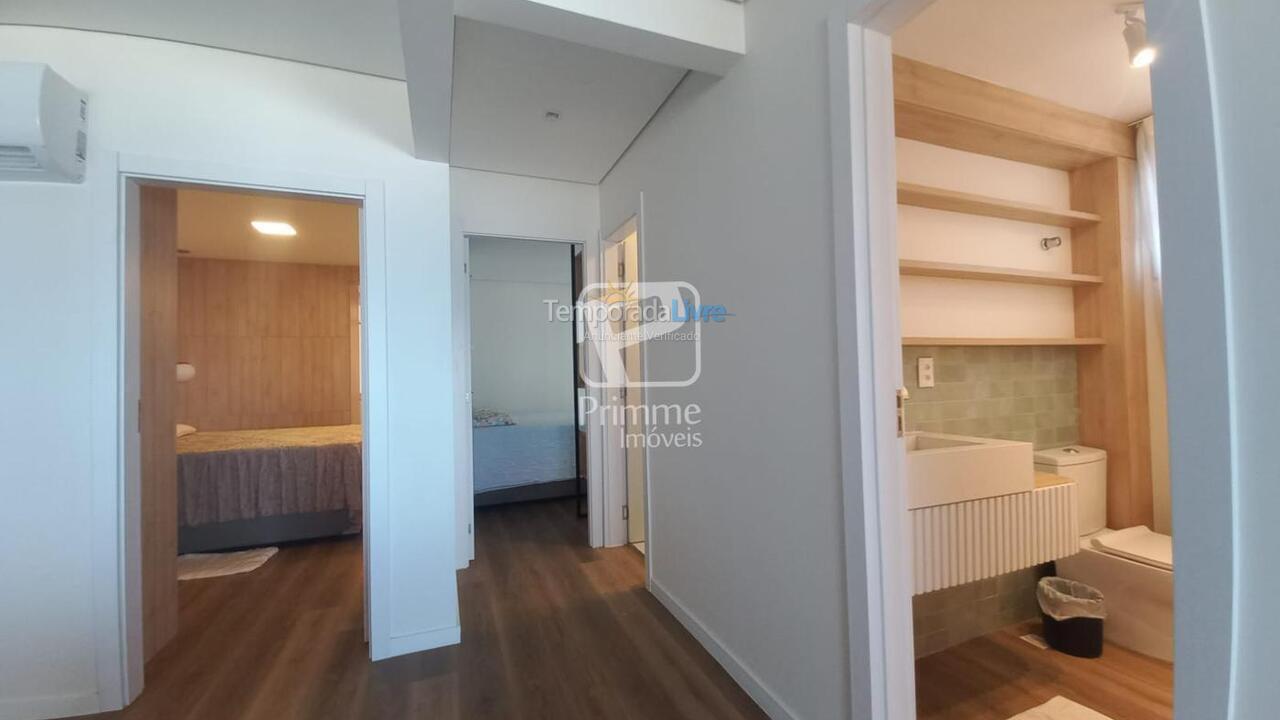 Apartamento para aluguel de temporada em Balneário Camboriú (Centro)