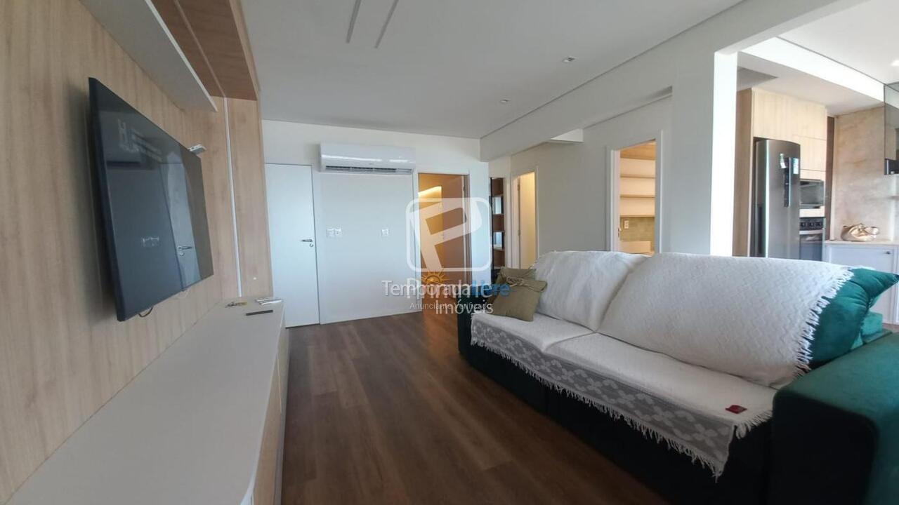 Apartamento para aluguel de temporada em Balneário Camboriú (Centro)