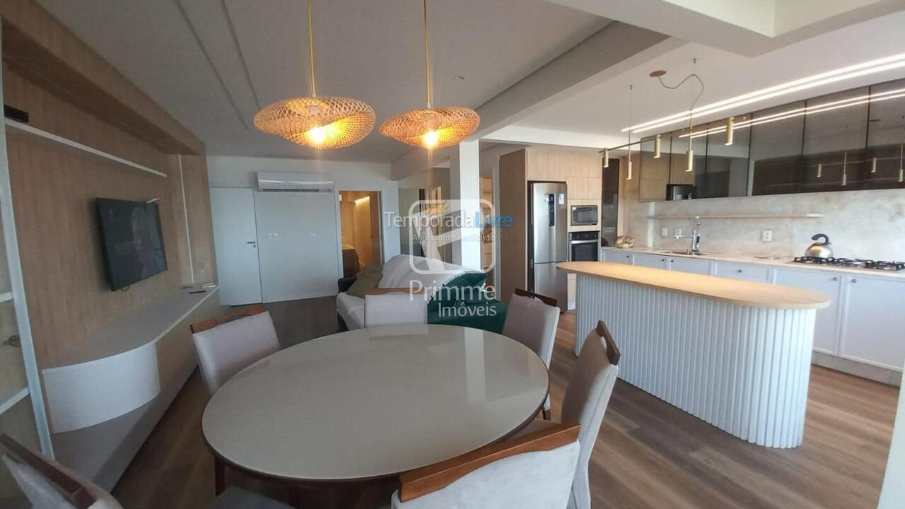 Apartamento para aluguel de temporada em Balneário Camboriú (Centro)