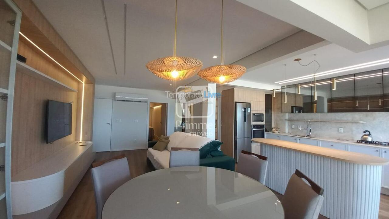 Apartamento para aluguel de temporada em Balneário Camboriú (Centro)