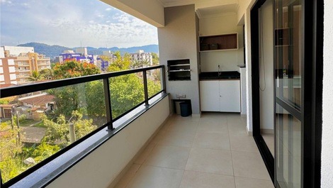 Ap. Ubatuba, Wifi, Smart TV, 2 suites, espacio cubierto, piscina.