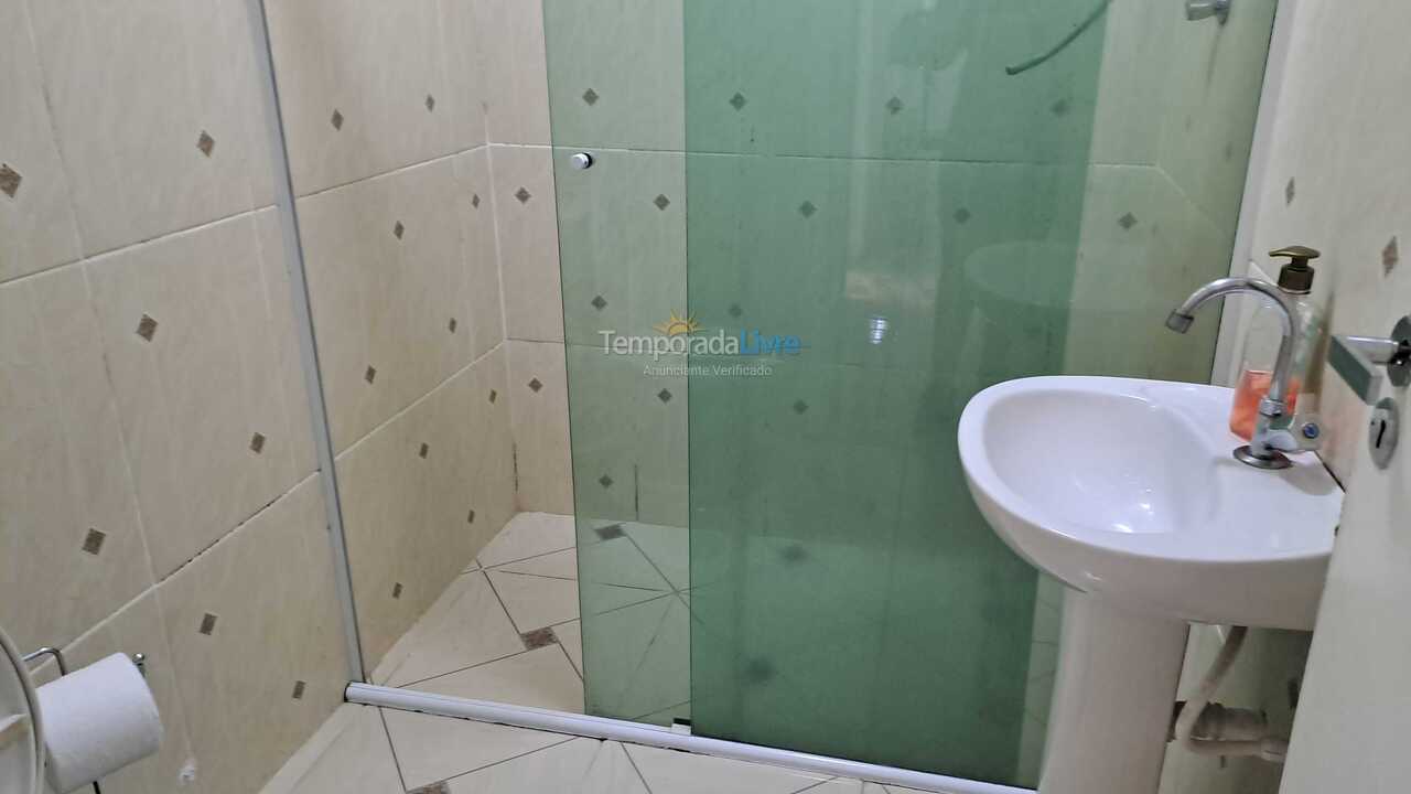 Apartamento para aluguel de temporada em Guarujá (Enseada)