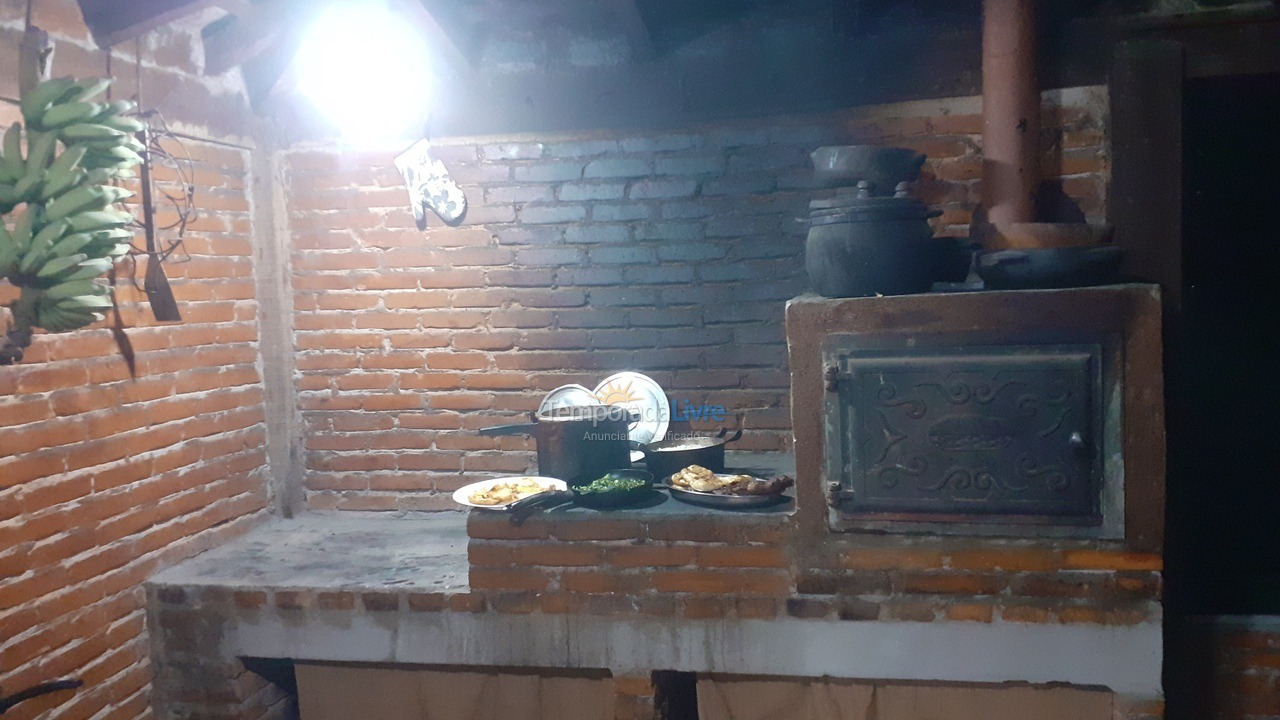 Chácara / sítio para aluguel de temporada em Capitólio (Zona Rural)