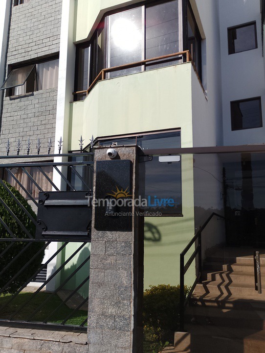 Apartamento para aluguel de temporada em Serra Negra (Centro)