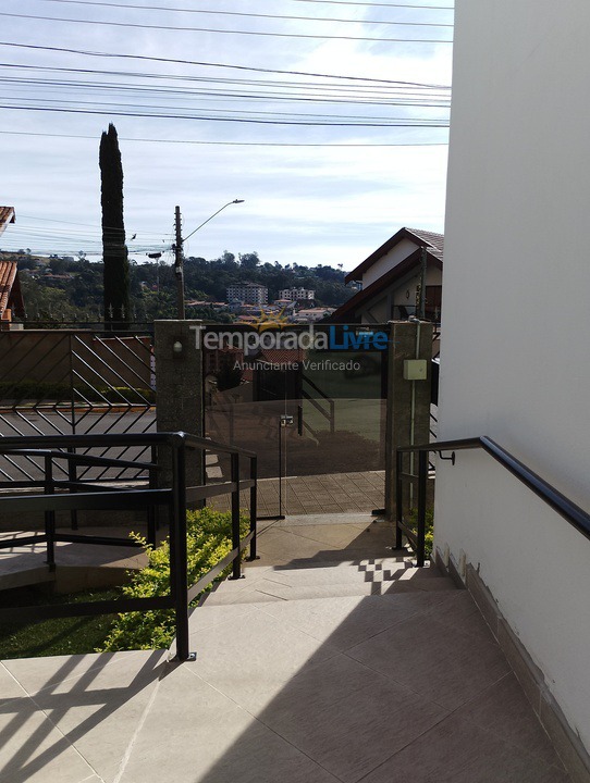 Apartamento para aluguel de temporada em Serra Negra (Centro)