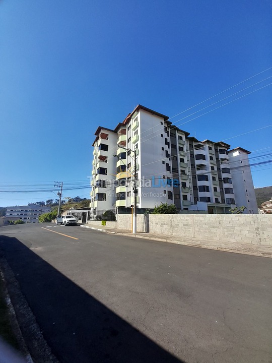 Apartamento para aluguel de temporada em Serra Negra (Centro)