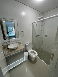 LINDA COBERTURA A 50 METROS DA PRAIA