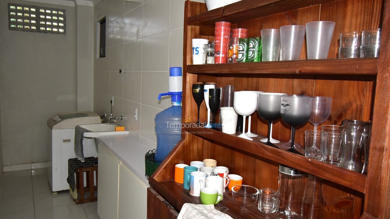 Casa para aluguel de temporada em Bombinhas (Canto Grande)