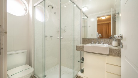 Lindo apt no centro de Bombinhas - Vila 103