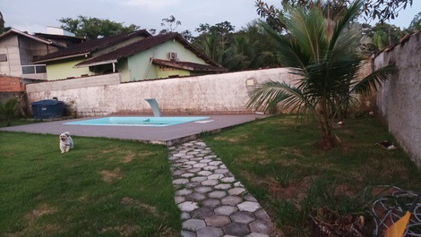 Area externa e piscina