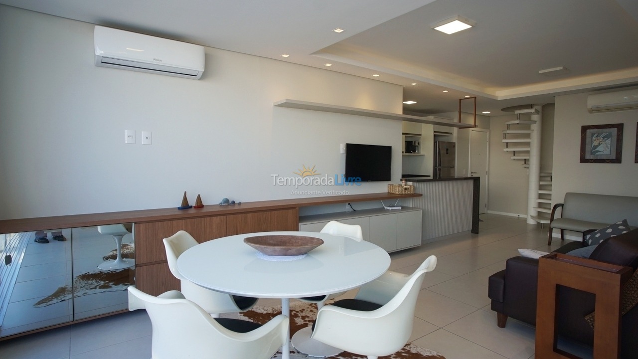 Apartamento para alquiler de vacaciones em Florianopolis (Praia dos Ingleses)