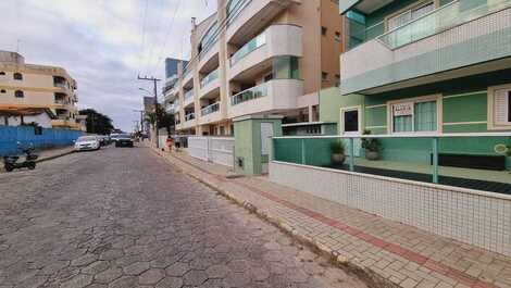Hermoso apartamento en planta baja de 2 dormitorios en el centro de Bombinhas