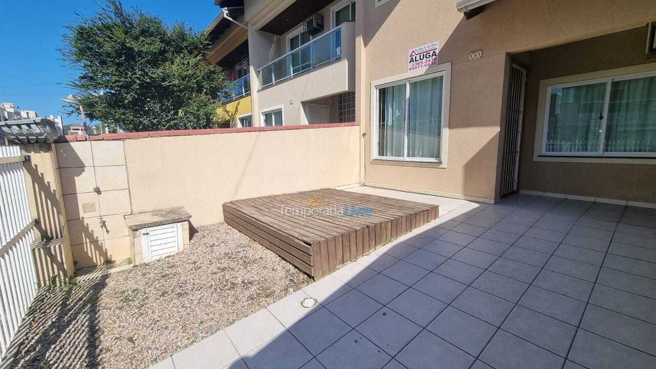 House for vacation rental in Bombinhas (Praia de Bombinhas)