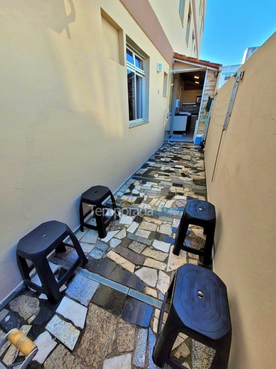 Apartamento para aluguel de temporada em Guarapari (Praia do Morro)