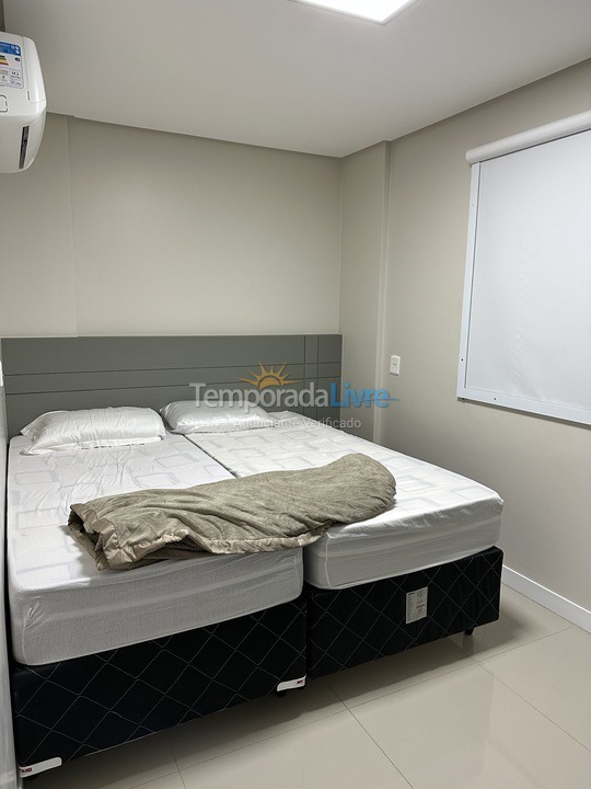 Apartment for vacation rental in Itapema (Meia Praia)