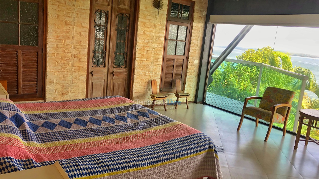 Casa para alquiler de vacaciones em Ilhabela (Barra Velha)