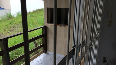 Apartamentos de 2 dormitórios ótimo preço em Bombinhas - C051