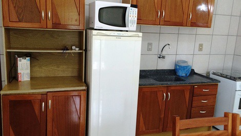 Apartamentos de 2 dormitórios ótimo preço em Bombinhas - C051