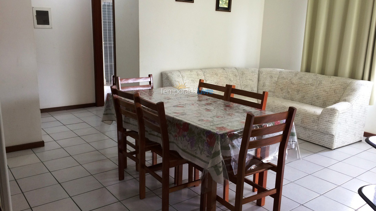 Apartamento para aluguel de temporada em Bombinhas (Praia de Bombinhas)