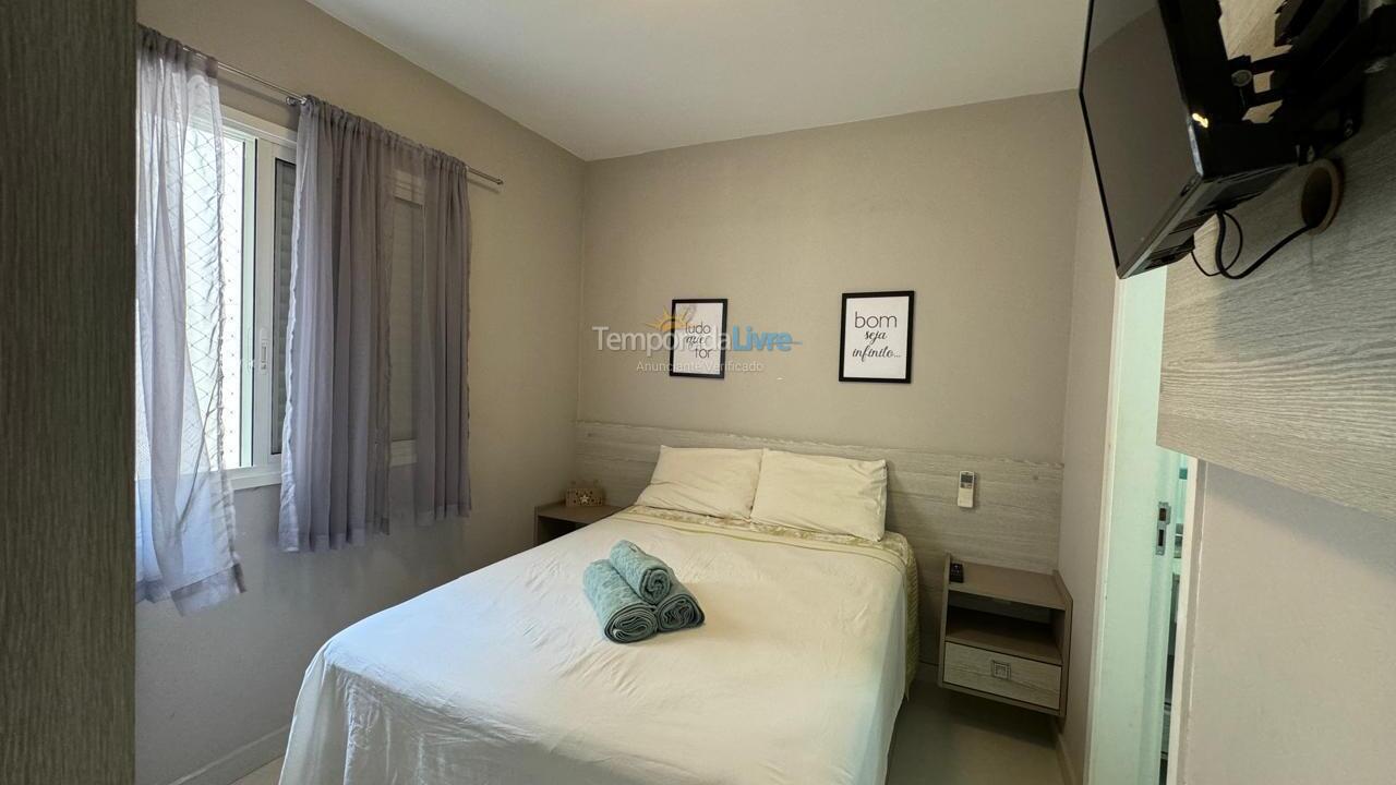 Apartamento para alquiler de vacaciones em Bertioga (Centro)