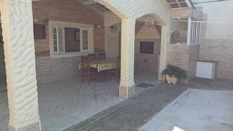 "ambiente para diversão em família"