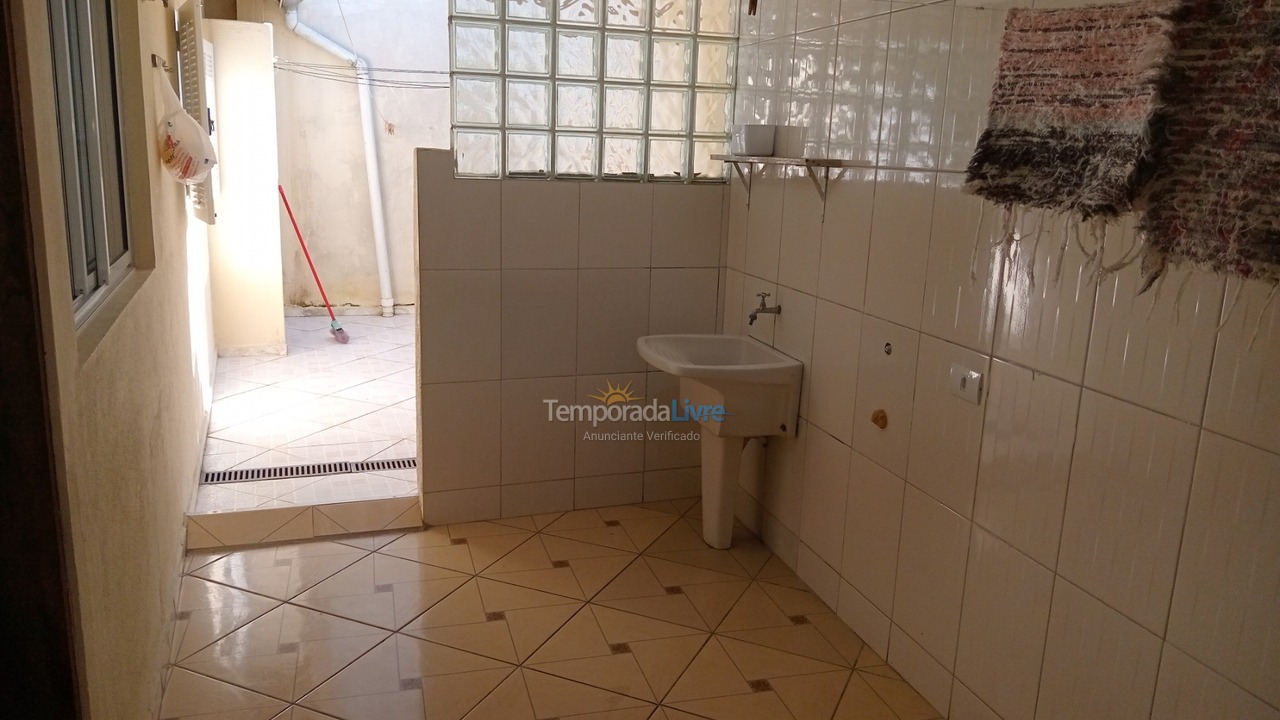 Casa para alquiler de vacaciones em Ubatuba (Praia do Lázaro)