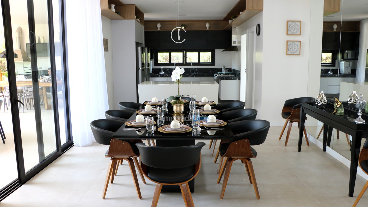 Casa para alquiler de vacaciones em Camaçari (Praia de Guarajuba)