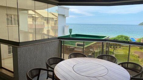 SEA FRONT IN BOMBINHAS - HIGH STANDARD - 03 SUITES