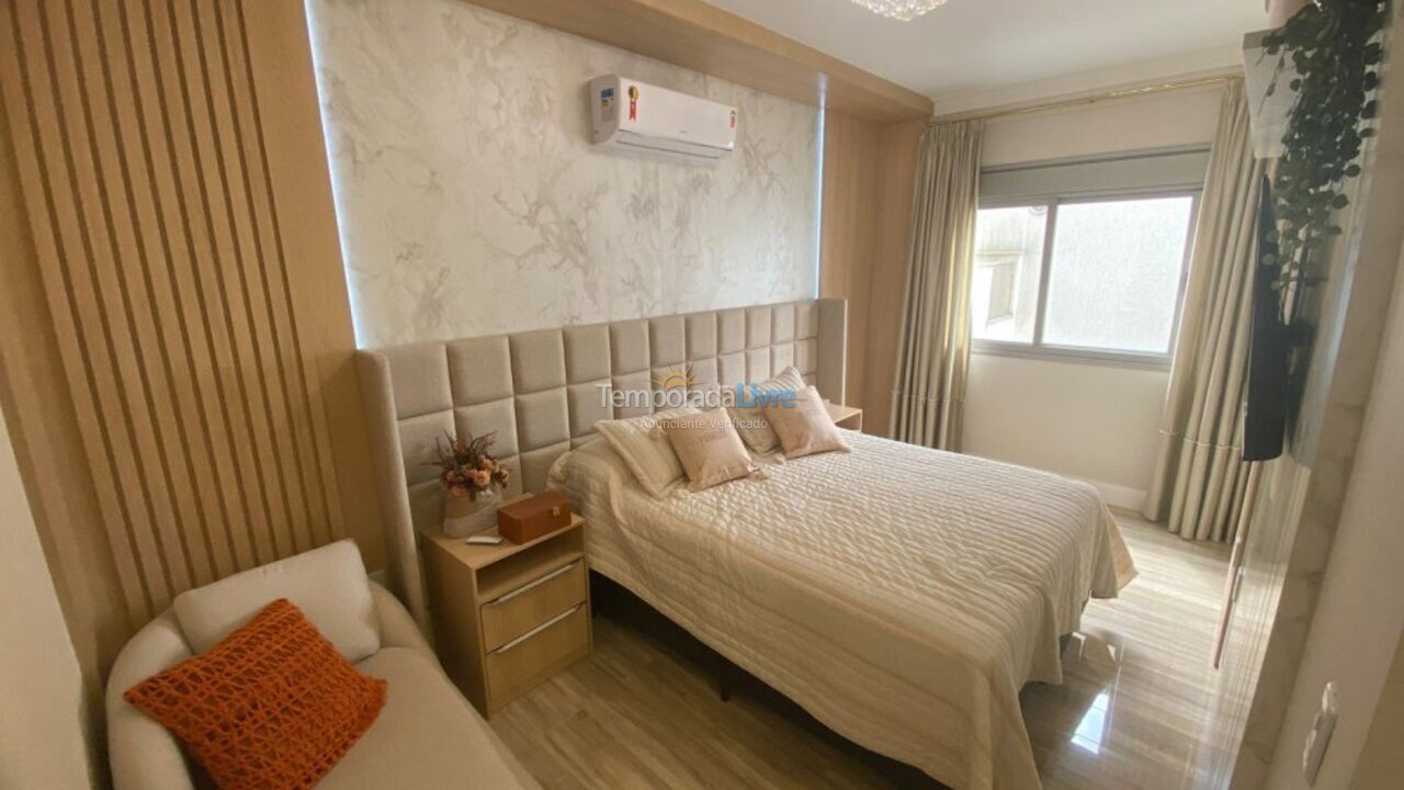 Apartment for vacation rental in Bombinhas (Praia de Bombinhas)