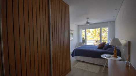 Imóvel pé na areia, alto padrão, piscina frente mar