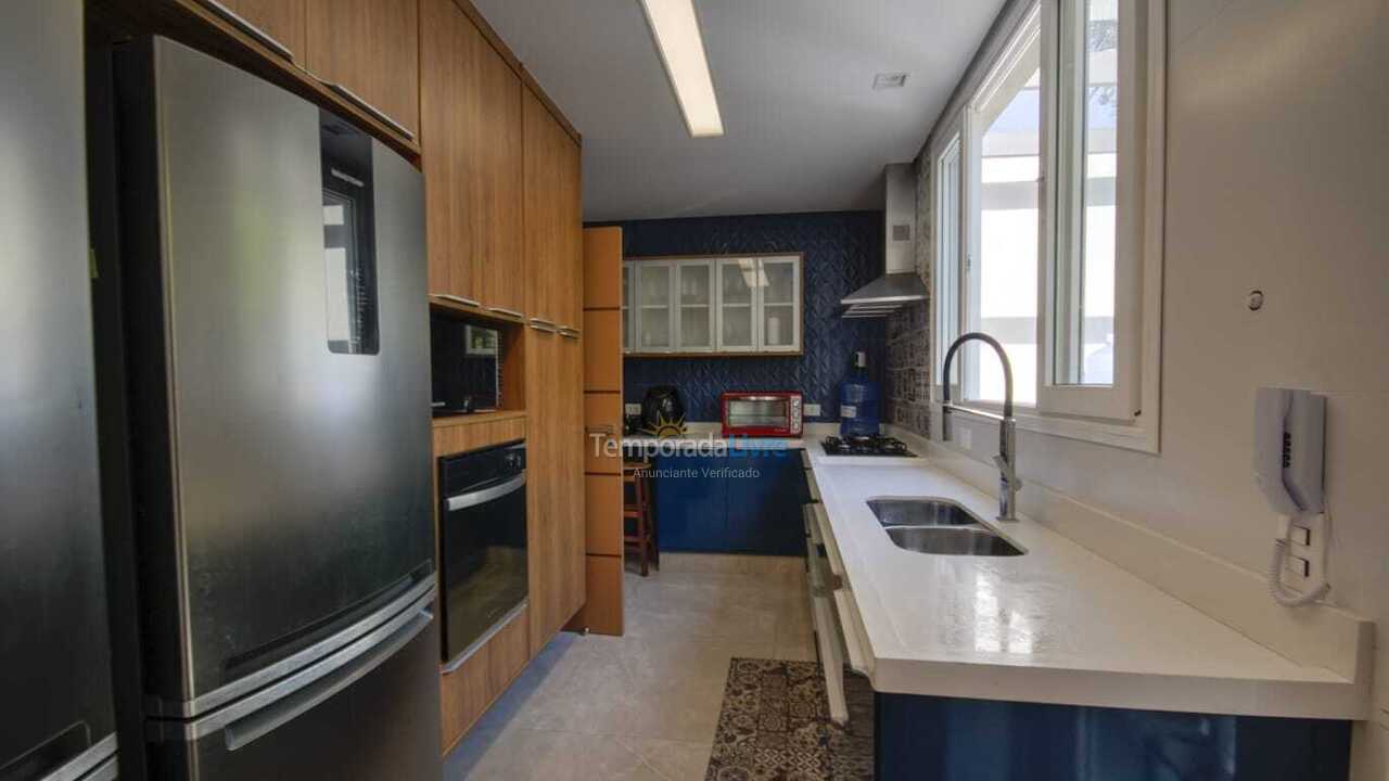 Casa para aluguel de temporada em São Sebastião (Juquehy)