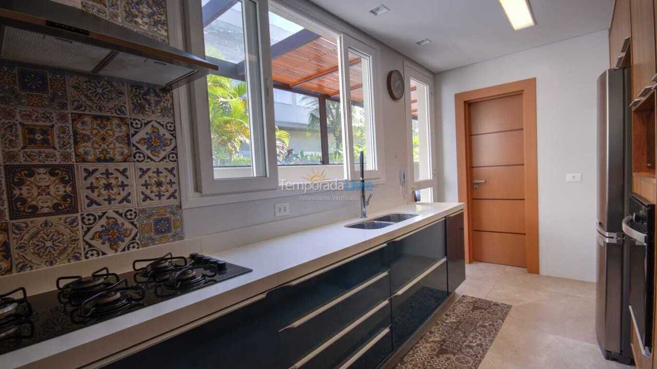 Casa para aluguel de temporada em São Sebastião (Juquehy)