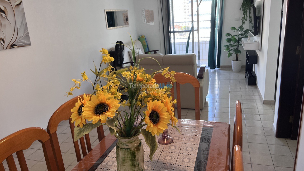 Apartment for vacation rental in Praia Grande (Vila Tupi)