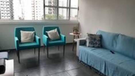 Lindo Flat 2 dormitórios, ótima localização em Santos, no Canal 3!