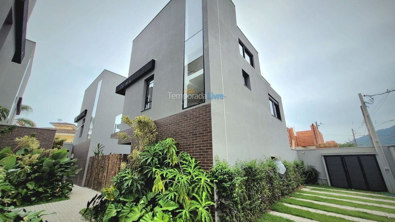 Casa para aluguel de temporada em São Sebastião (Juquehy)