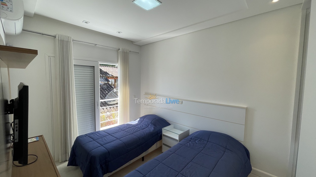 Casa para aluguel de temporada em Bertioga (Riviera de São Lourenço)