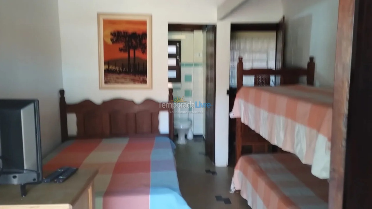 Casa para alquiler de vacaciones em Ubatuba (Enseada)