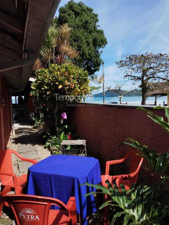 Casa para alquiler de vacaciones em Ubatuba (Enseada)
