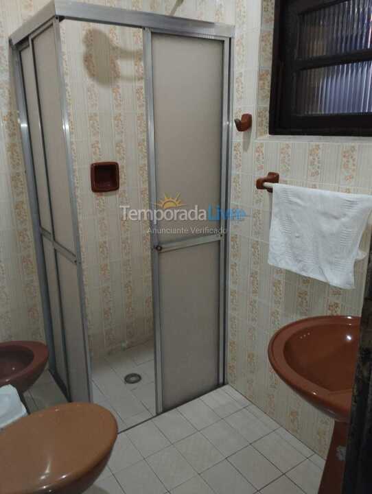 Casa para aluguel de temporada em Ubatuba (Enseada)