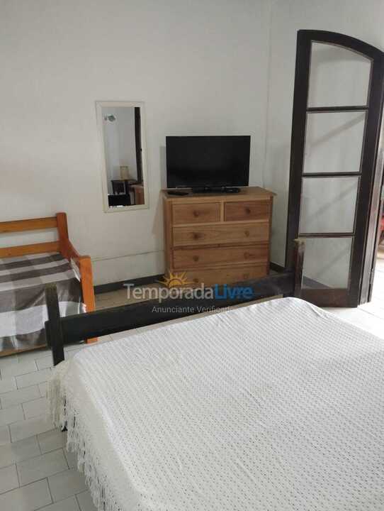 Casa para aluguel de temporada em Ubatuba (Enseada)