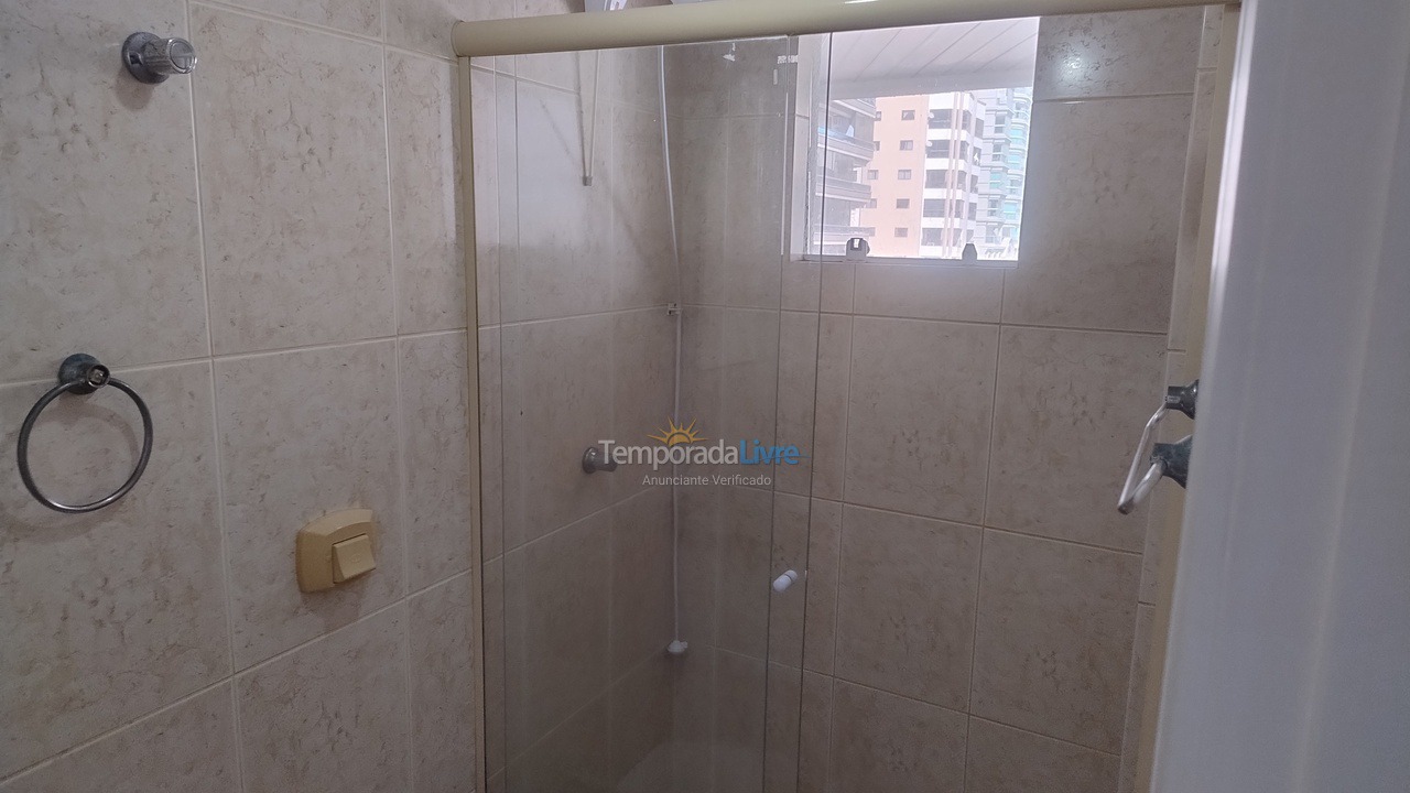 Apartamento para aluguel de temporada em Itapema (Meia Praia)