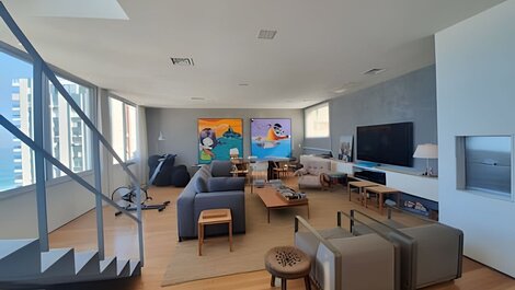 Maravilhosa cobertura com 3 quartos  para alugar em ipanema com vista mar e piscina